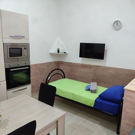 Appartement Al Civico 13 à Foggia Extérieur photo