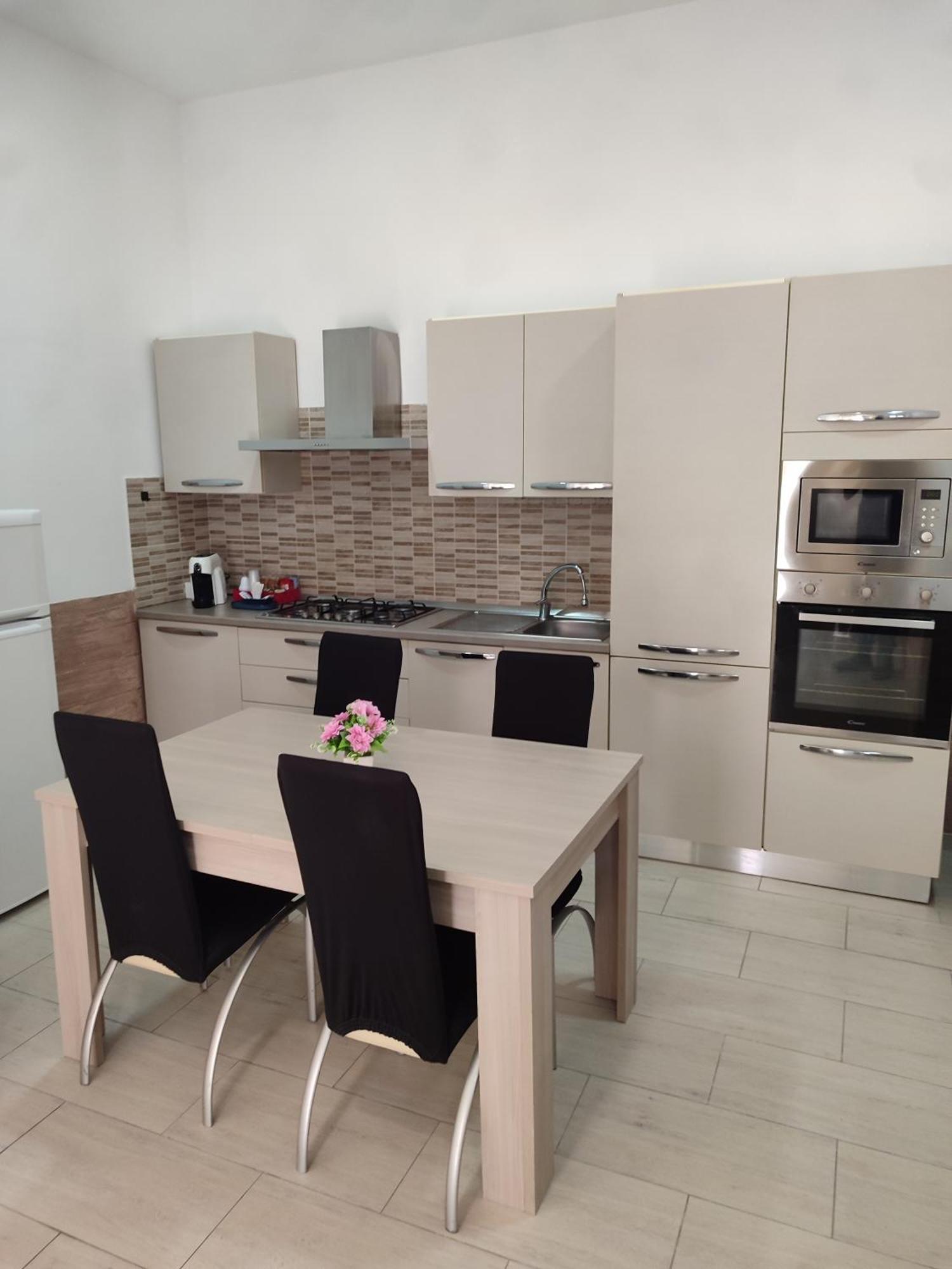 Appartement Al Civico 13 à Foggia Extérieur photo