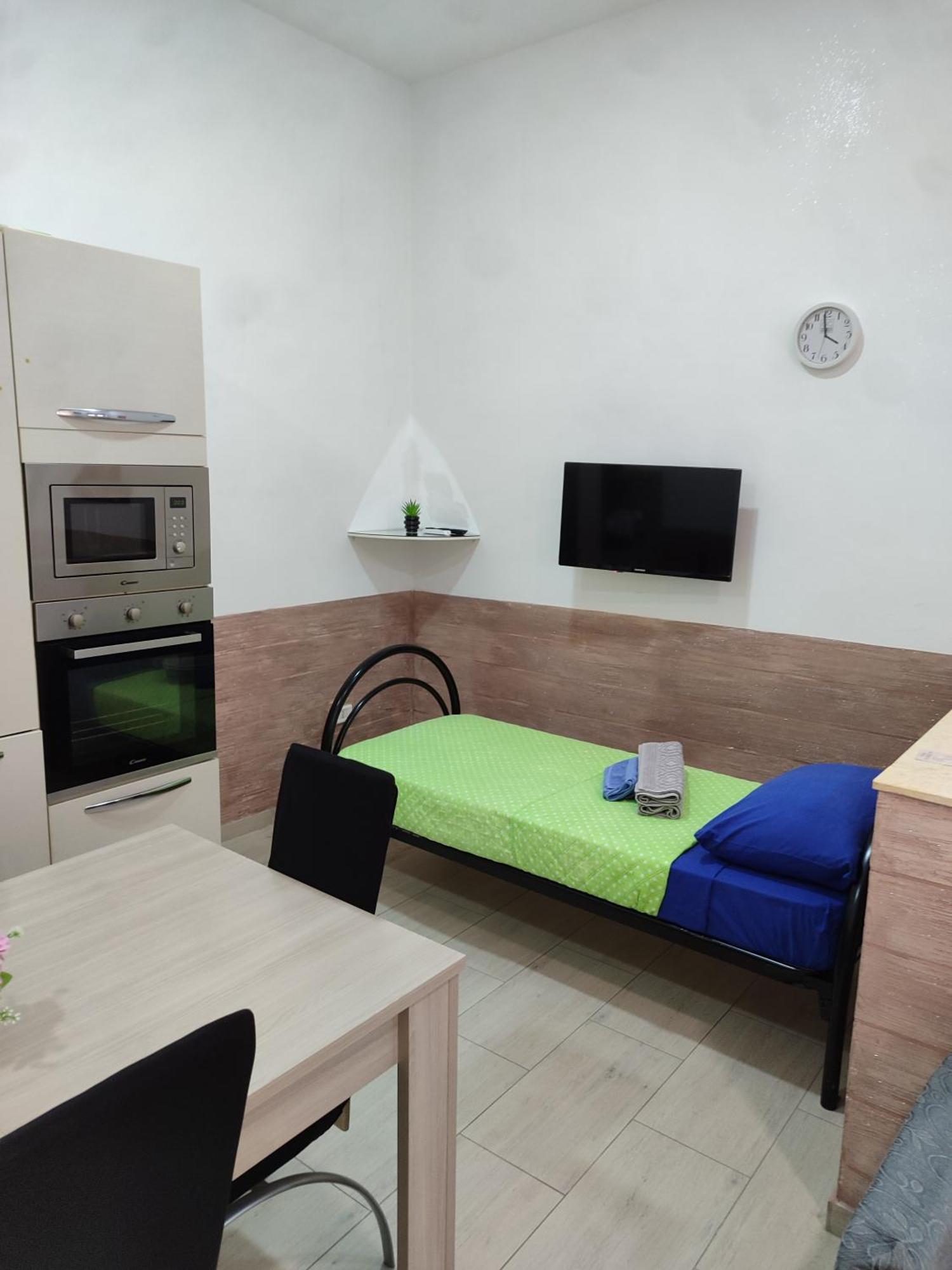Appartement Al Civico 13 à Foggia Extérieur photo